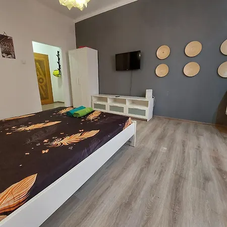 Batistei Std Near Intercontinental Apartment Bucharest